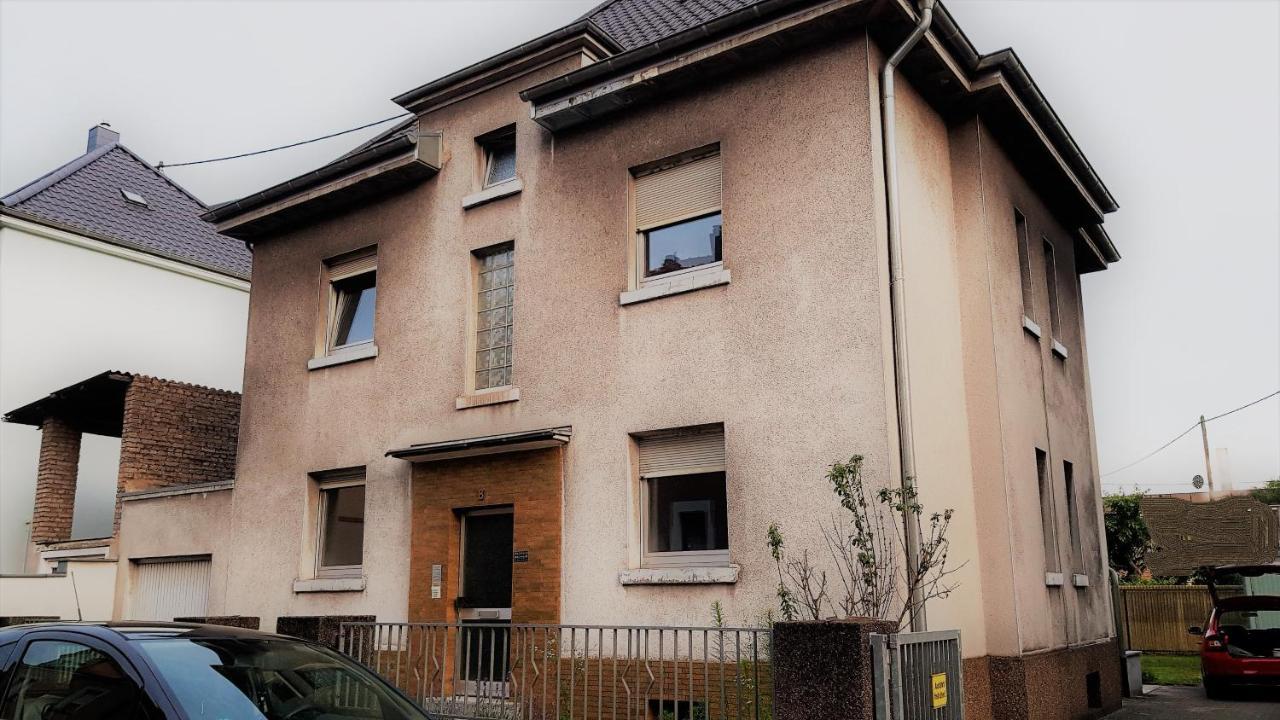 Handwerker Unterkunft Monteurzimmer Mit Gemeinschaftsbad In Brebach ซาร์บรึคเคน ภายนอก รูปภาพ